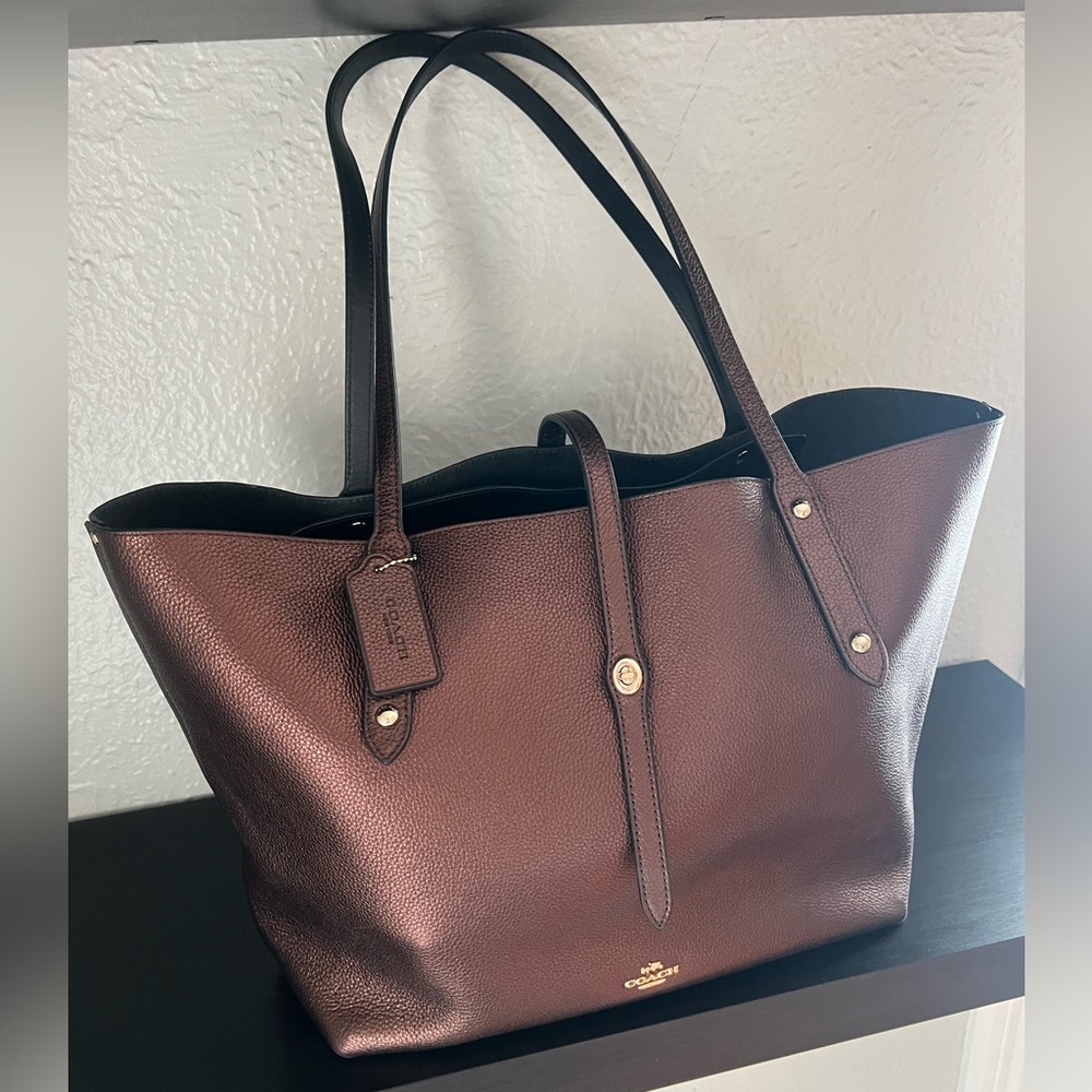 Coach Market Tote Bag in Metallic Bronze - Picture 5 of 11